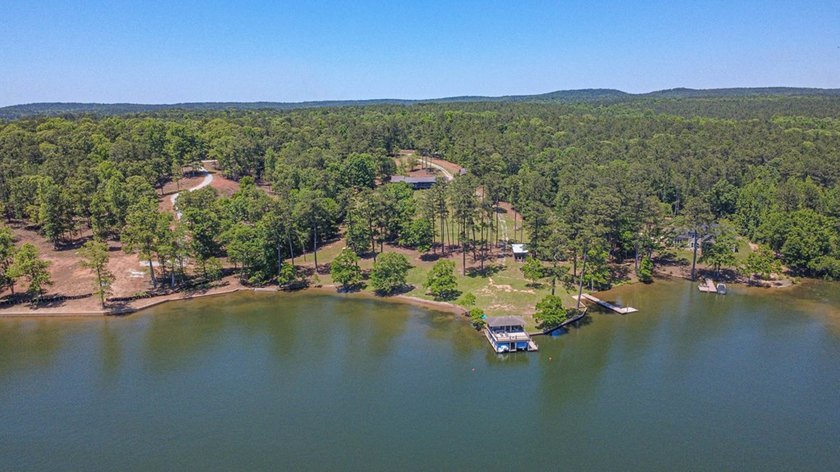 Stunning DEEDED 5.36 acres lake front property at Lake Harding - photo 5