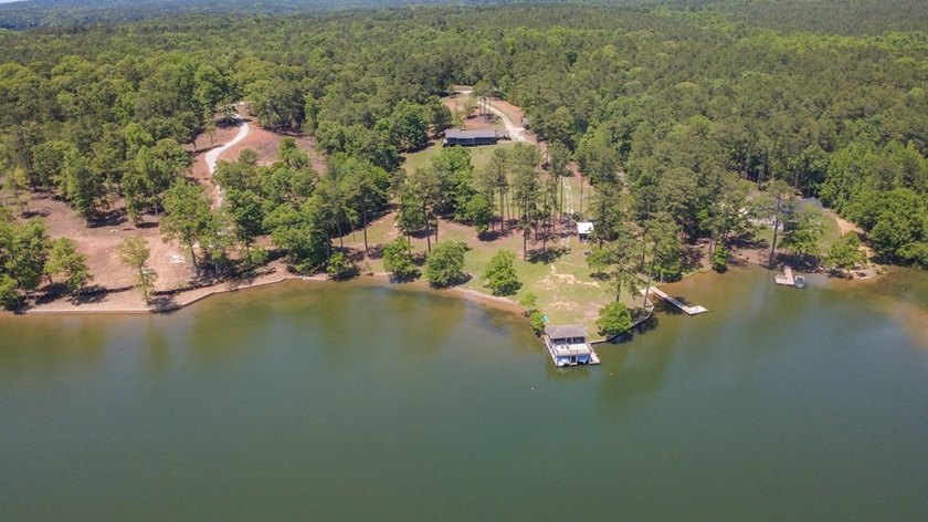 Stunning DEEDED 5.36 acres lake front property at Lake Harding - photo 6