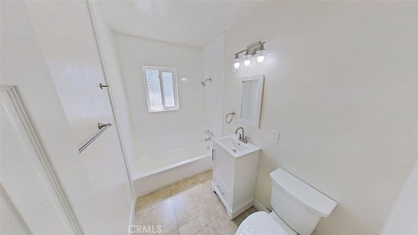 Great opportunity to own a newly remodeled Santa Ana home priced - photo 14