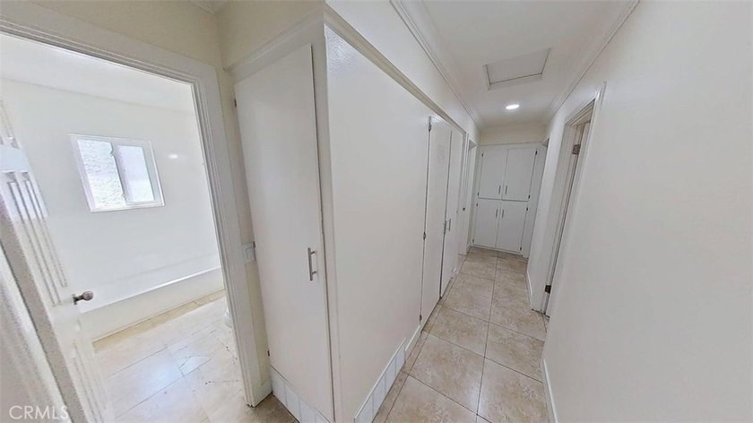 Great opportunity to own a newly remodeled Santa Ana home priced - photo 15