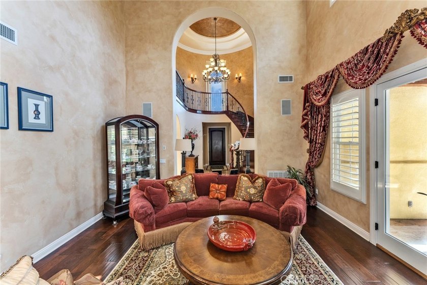 3180 Roma Ct - photo 33