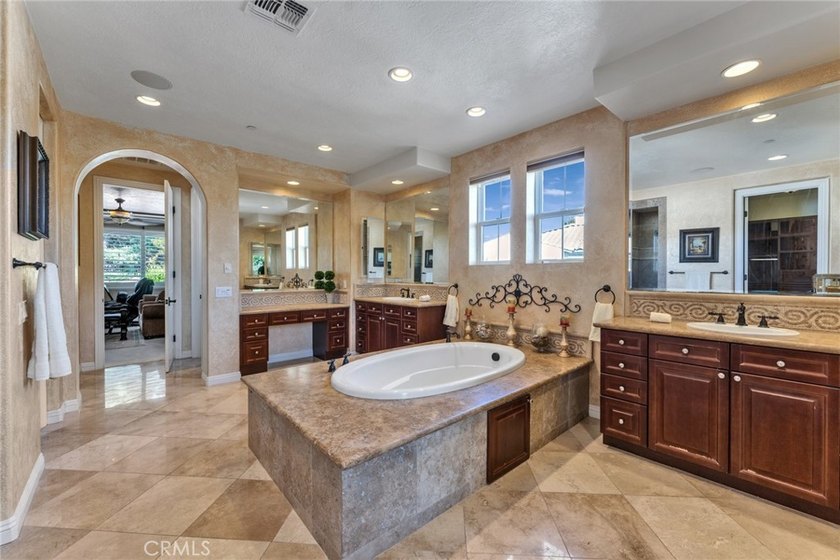 3180 Roma Ct - photo 49