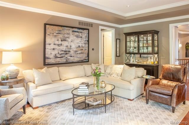 LUXURY maintenance free.... RANCH built by Pinnacle homes in - photo 13