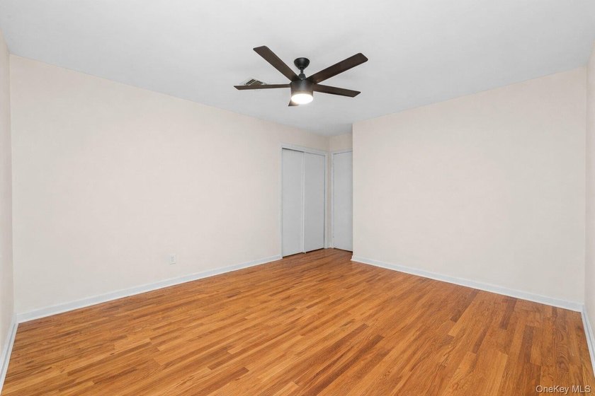 Welcome to Historic Addisleigh Park. This beautifully renovated - photo 28