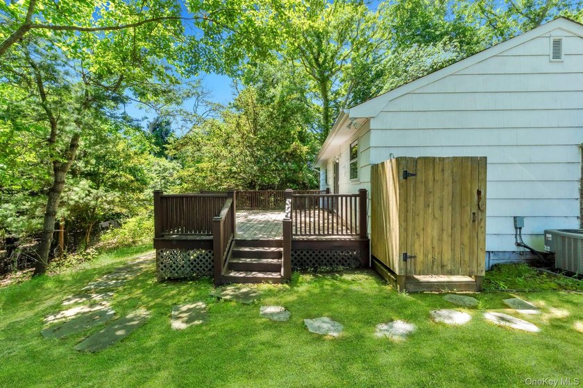Welcome to your private Hamptons retreat. This beautifully - photo 34