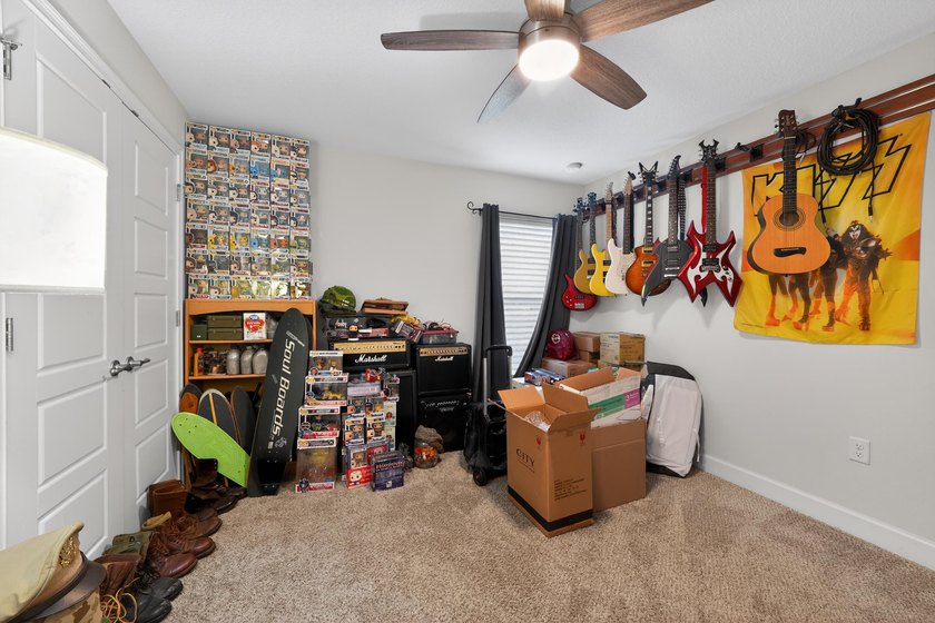 Welcome to 1858 SW Mackenzie Street, just minutes away from I-95 - photo 8