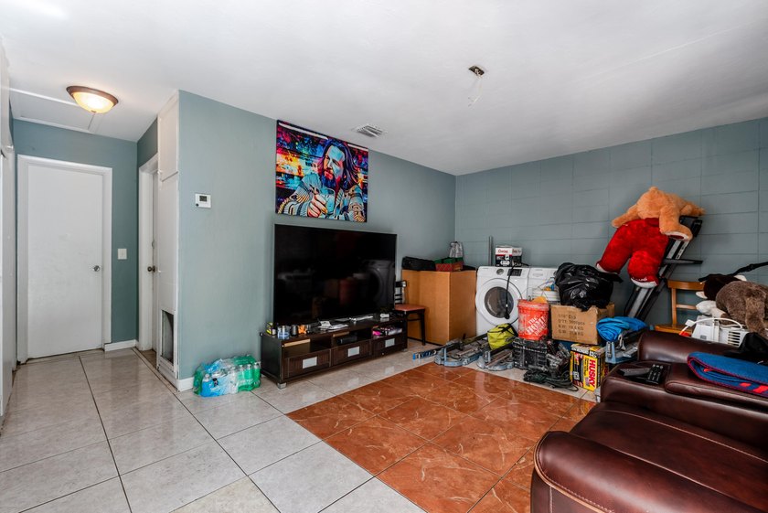 925 S Pine St - photo 15