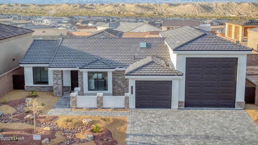This well-equipped home plan by Merrill Home Builders includes - photo 3