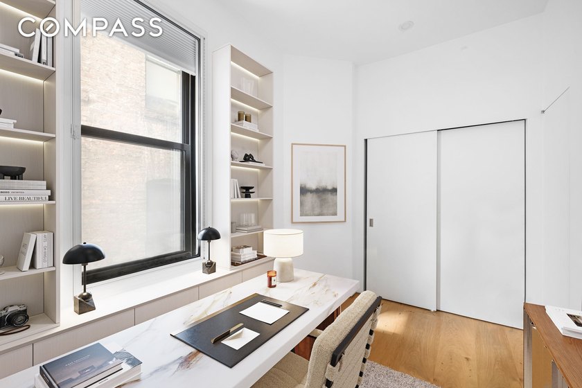 A private keyed elevator opens directly into this expansive SoHo - photo 11