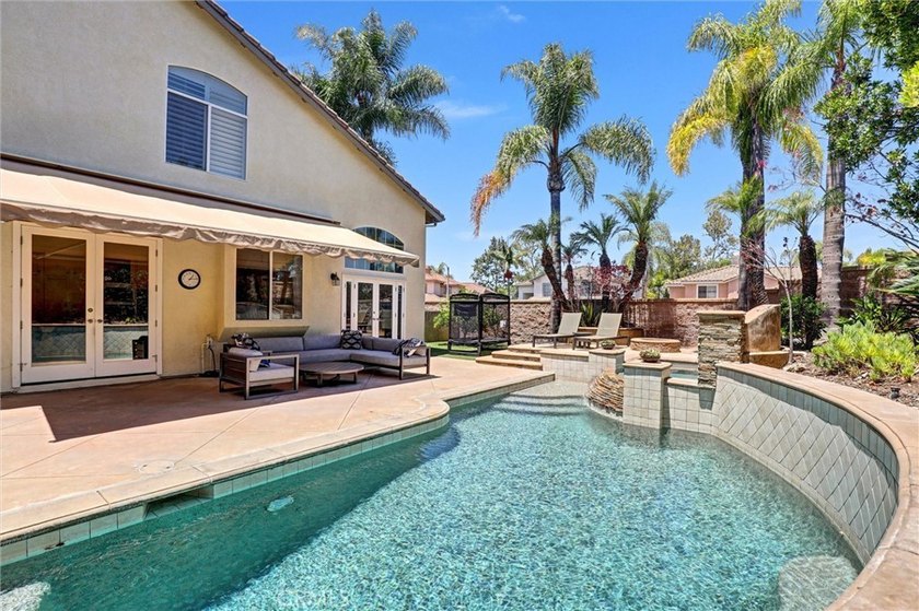 4 Larkspur - photo 12