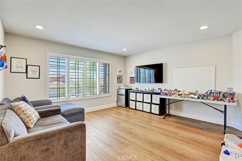 4 Larkspur - photo 13