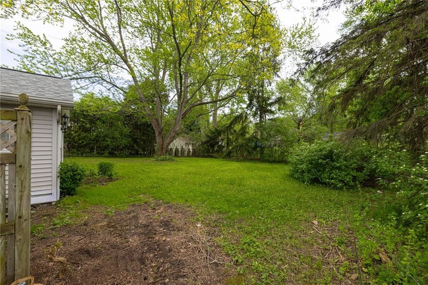 Welcome to 28 Jamee Lane, located on a quiet neighborhood street - photo 20