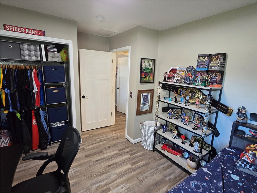 Beautifully updated and thoughtfully maintained, this three - photo 22