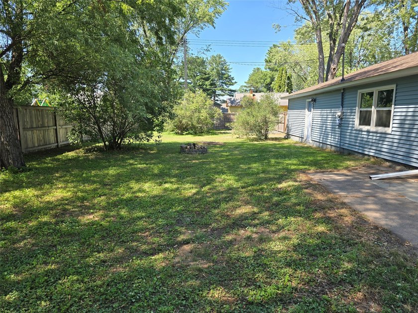 Beautifully updated and thoughtfully maintained, this three - photo 26