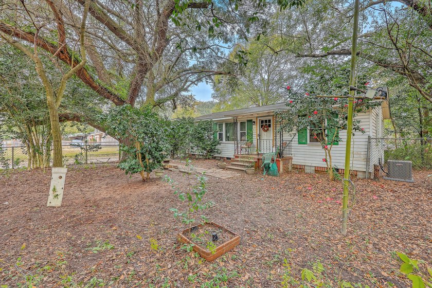 R-2 Multifamily Development Opportunity - Corner Lot Near Park - photo 3