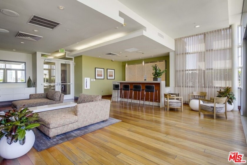 Exceptional opportunity to own a luxury 1-bedroom residence at - photo 31