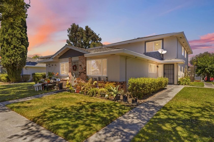 Move-in ready and completely turn-key, this beautifully - photo 36