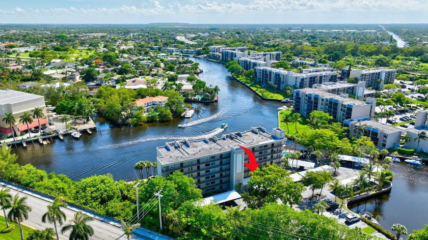 Welcome to Boca Bayou-A WATERFRONT, MANNED GATED community - photo 4