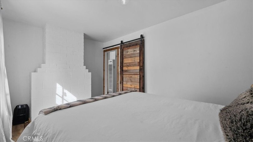 Whether you're looking for your own mountain getaway, a - photo 15