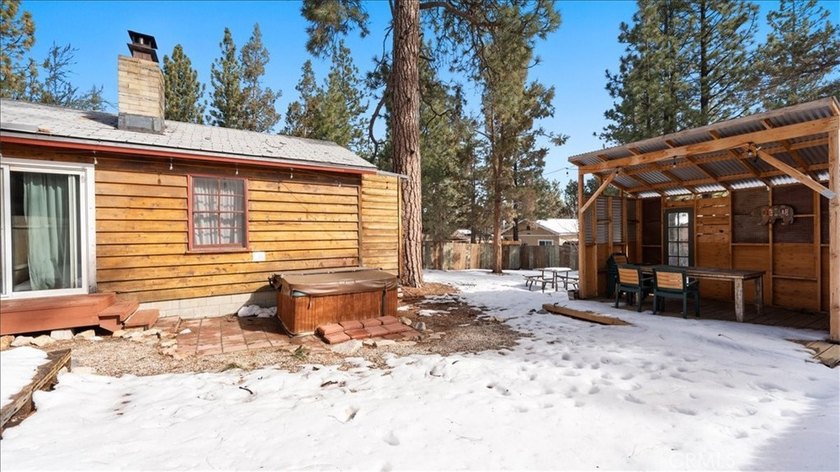 Whether you're looking for your own mountain getaway, a - photo 21