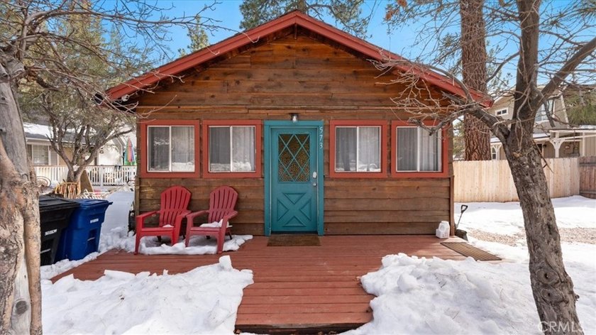 Whether you're looking for your own mountain getaway, a - photo 44