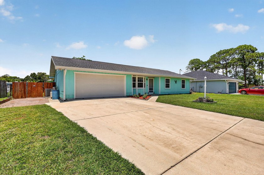 Welcome to Indian River Estates, where you're close enough to - photo 4
