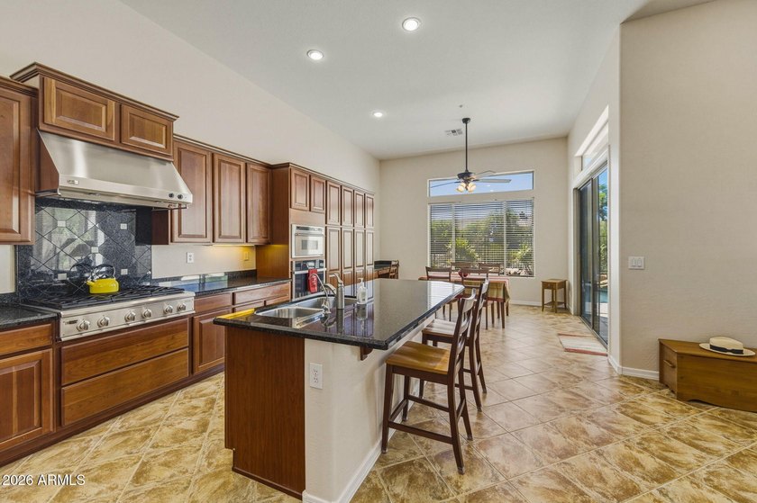 This beautifully refreshed Sonoma model offers the perfect blend - photo 5
