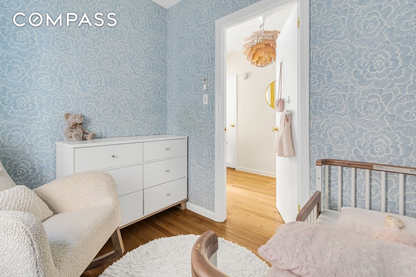 Rare UWS 1BR with Bonus Room Ideal for WFH or Growing Needs - photo 5