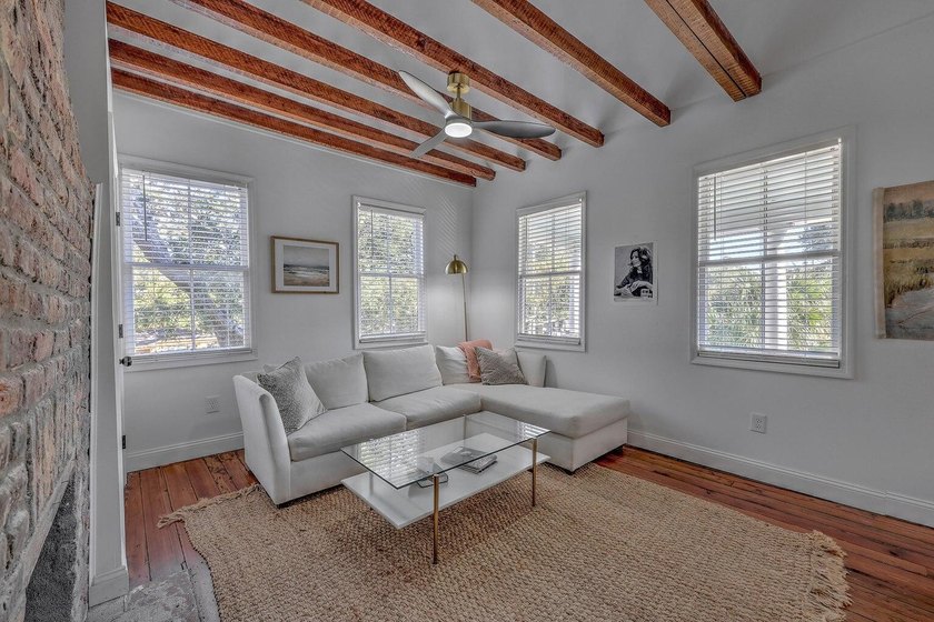 The owner has enjoyed the top floor as a second home while - photo 18