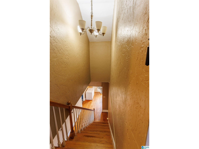 Charming 1900's home offering 5 bedrooms and 3.5 bathrooms with - photo 50
