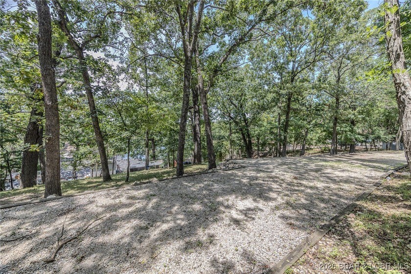 RARE OPPORTUNITY - The last remaining lot in the desirable - photo 14