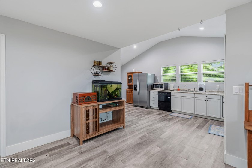 Charming One Level Home with Exceptional Curb Appeal! Welcome - photo 16