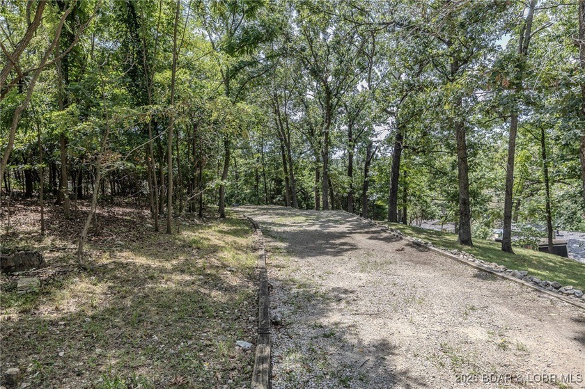 RARE OPPORTUNITY - The last remaining lot in the desirable - photo 17