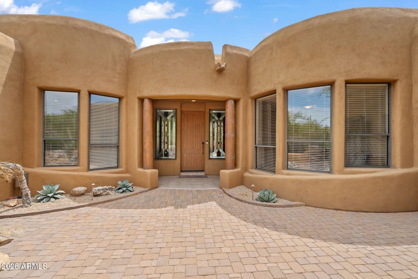 Exceptional single-level home in Troon Village offering - photo 4