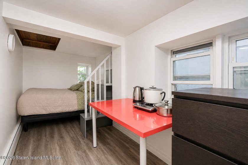 Welcome to 255 Saint Marys Ave convenient located. just 5 - photo 19