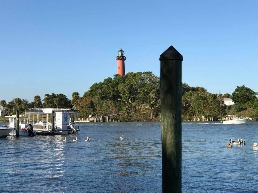 Discover unparalleled waterfront living at this stunning new - photo 42
