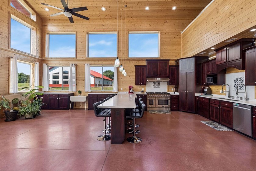 Extraordinary opportunity to own a one of a kind custom - photo 9