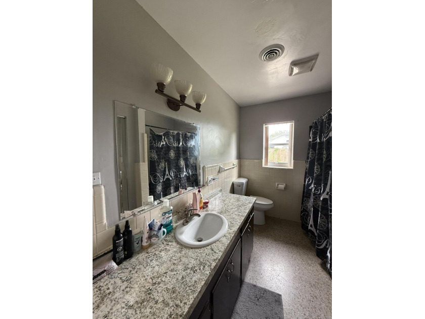 This Centrally located Fort Pierce Home sits on larger corner - photo 17