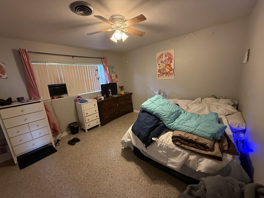This Centrally located Fort Pierce Home sits on larger corner - photo 19