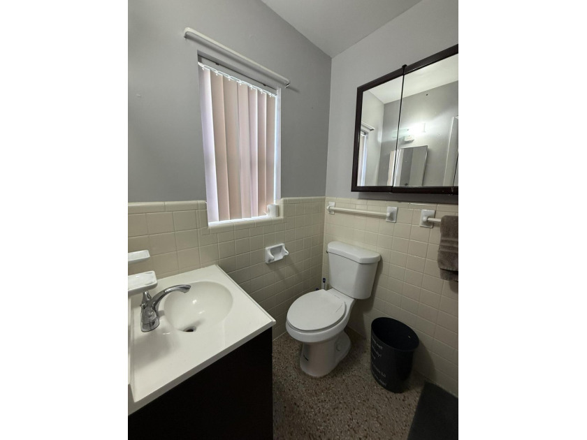 This Centrally located Fort Pierce Home sits on larger corner - photo 21