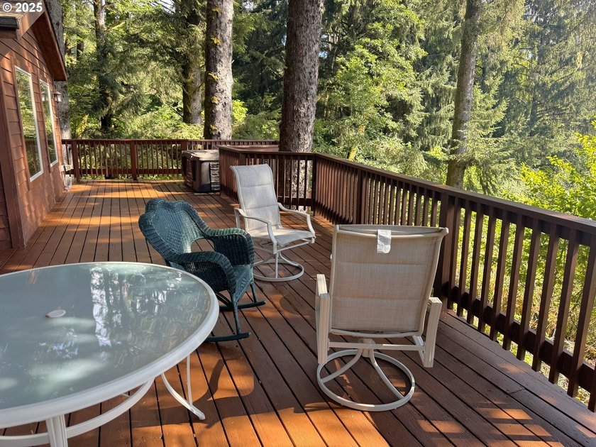 Serene Cabin Retreat with Panoramic Mountain Views - Whaleshead - photo 22
