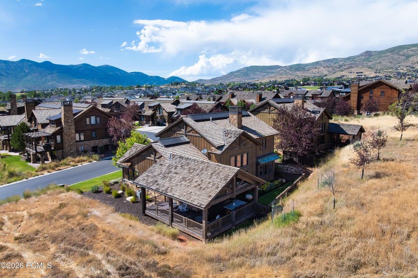Experience the Red Ledges Lifestyle. Imagine waking up each - photo 34