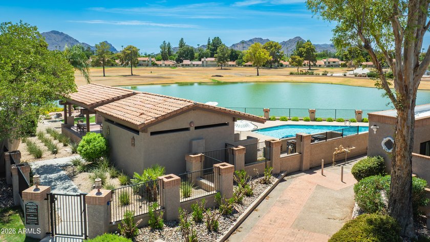 Waterfront luxury meets resort-style living in McCormick Ranch - photo 39