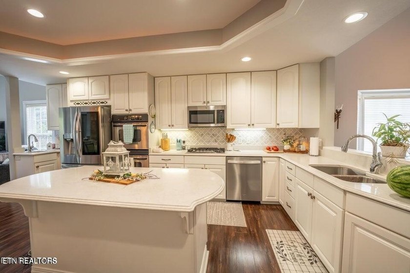 Don't miss out! Located just minutes from town. Like new town - photo 12