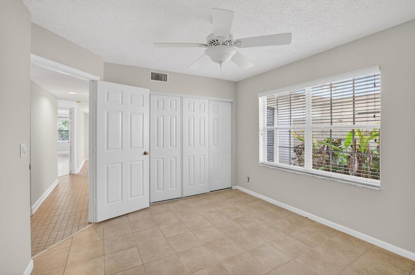 BEAUTIFULLY MAINTAINED 2-BEDROOM, 2-BATHROOM FIRST-FLOOR UNIT IN - photo 38