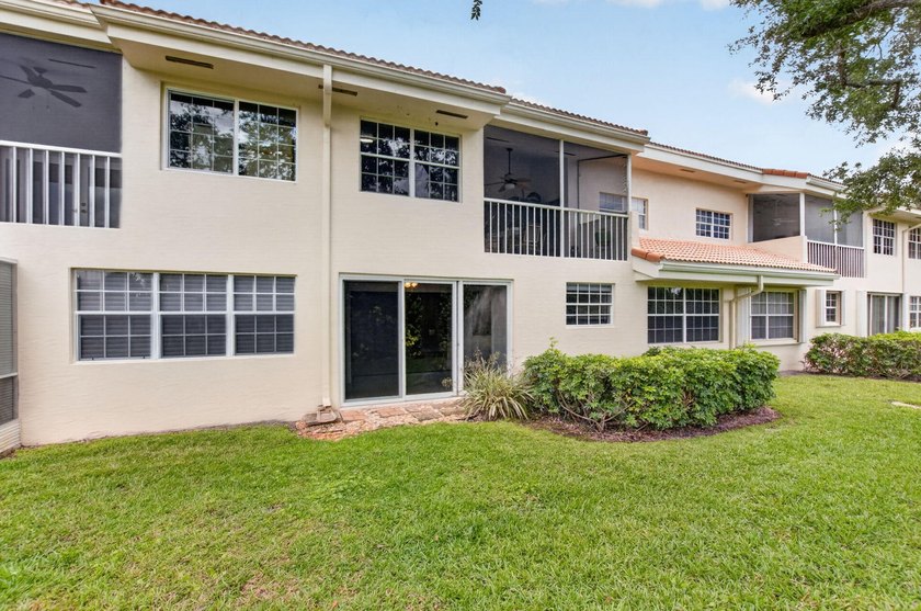BEAUTIFULLY MAINTAINED 2-BEDROOM, 2-BATHROOM FIRST-FLOOR UNIT IN - photo 47