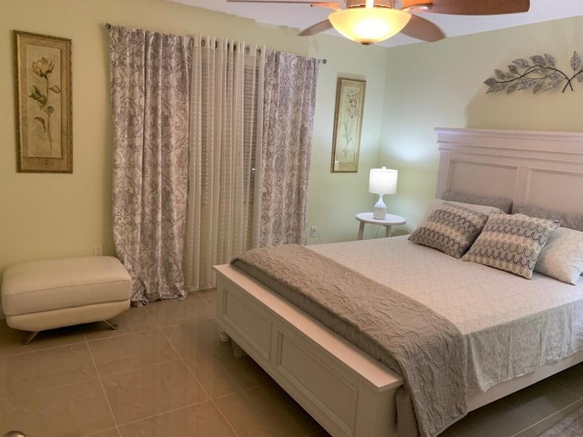 INVESTOR OPPORTUNITY: Fully Furnished with Creditable Tenant - photo 16
