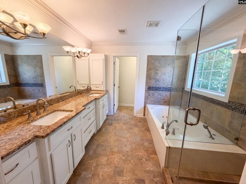 Welcome to 116 Crosscreek Dr, a home that exudes comfort and - photo 6