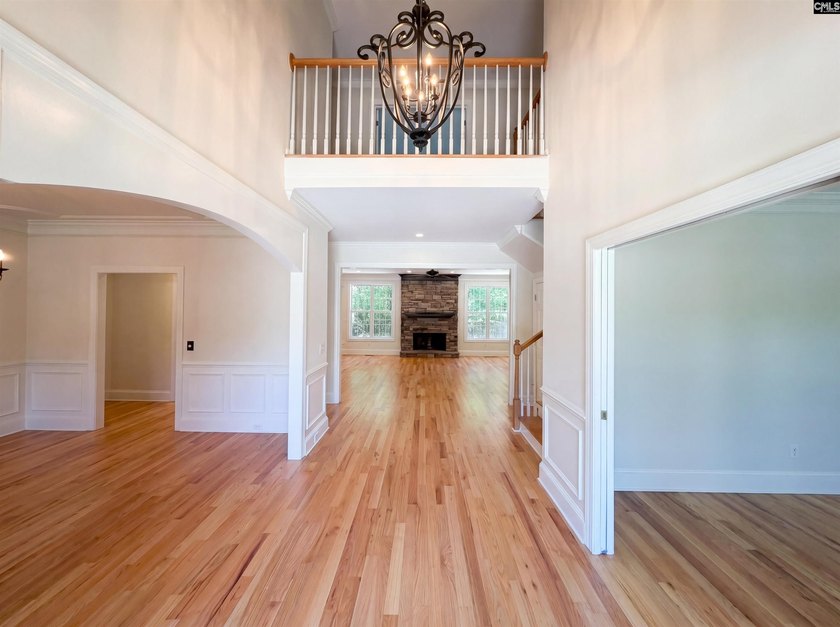 Welcome to 116 Crosscreek Dr, a home that exudes comfort and - photo 9