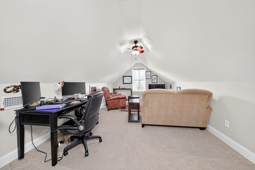 Welcome to 144 Mustang Trail in the desirable Ellerslie Place - photo 8